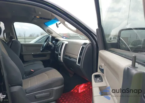 2012 Ram 1500 Slt z USA, uszkodzony, nr VIN 1C6RD6GT3CS212440